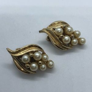 PELL Stunning Lily of The Valley Clip on Earrings